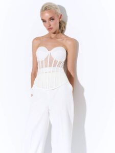 Style #L-0423-3/L-0923-6, available in ivory or black